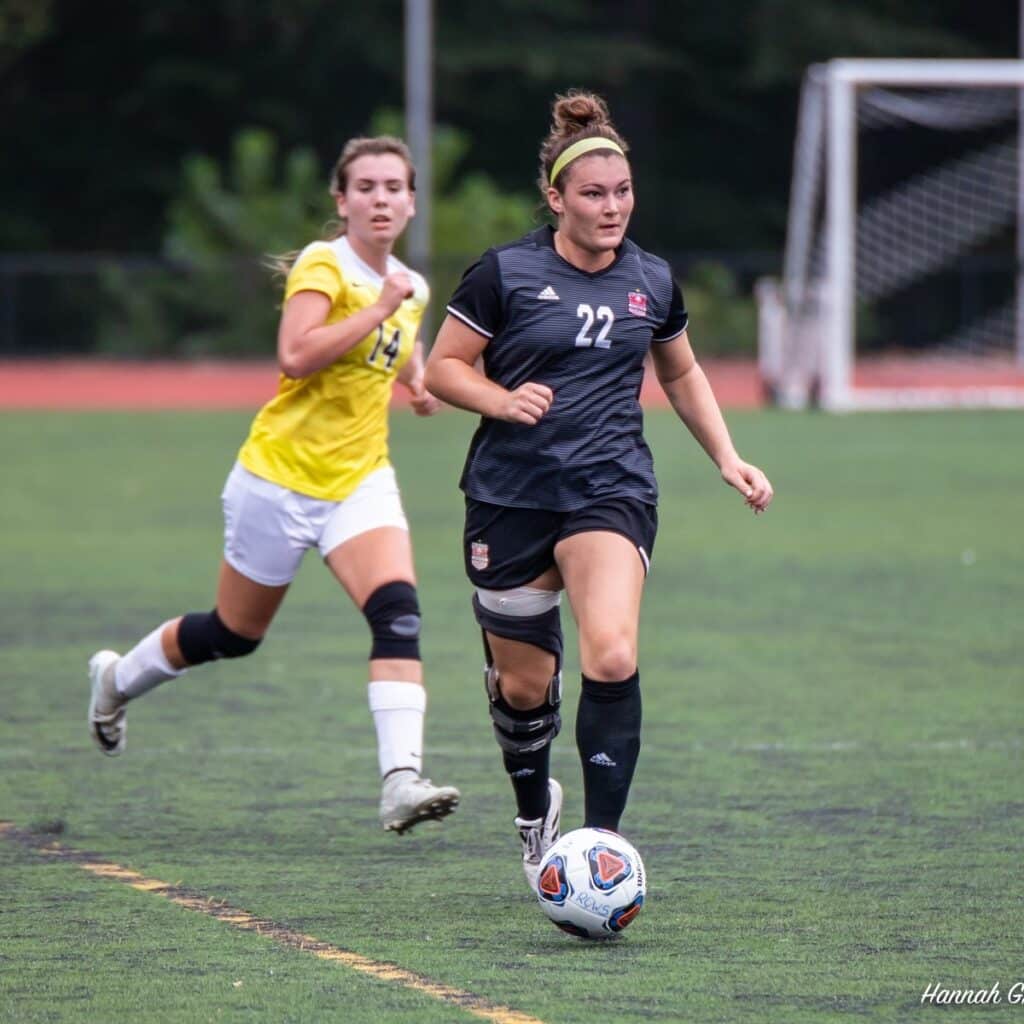 Alyssa Kopsidas playing soccer