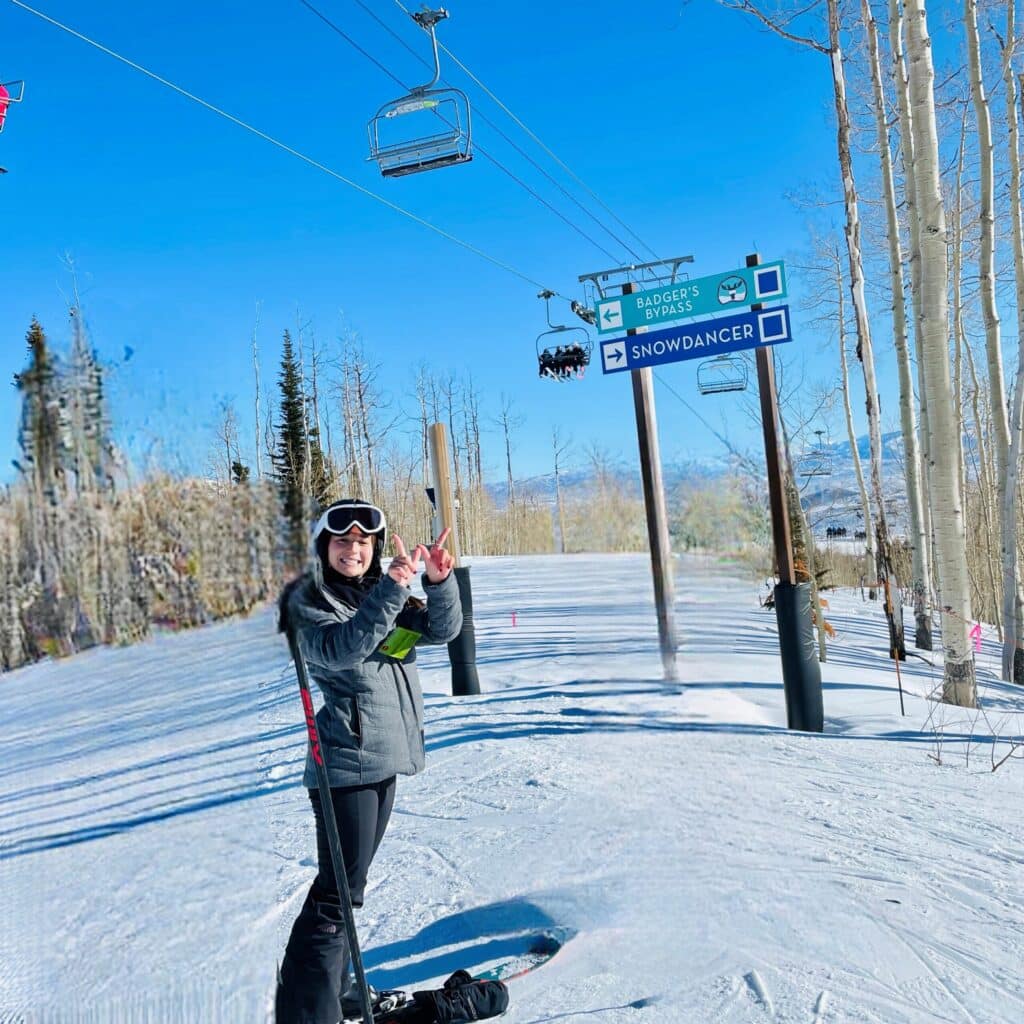 Elana Levine snowboarding