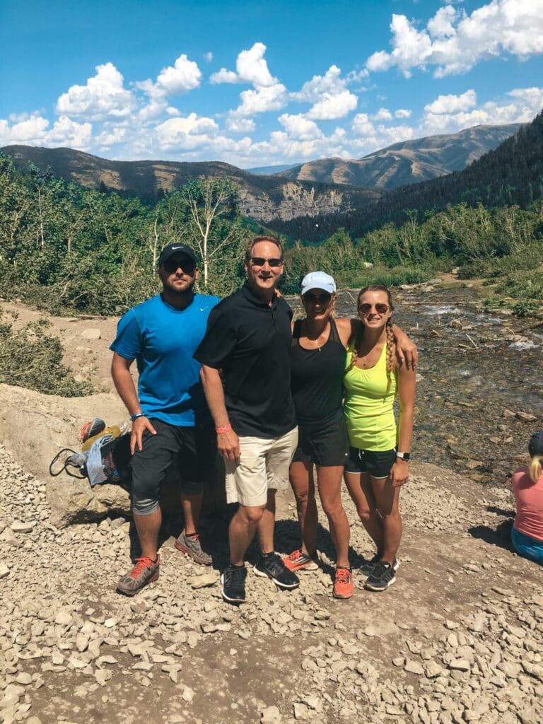 Leanna Gearhart hiking picture with 3 friends