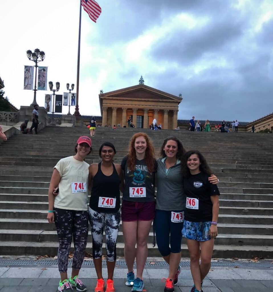 Kruti Shah with 4 friends during running race