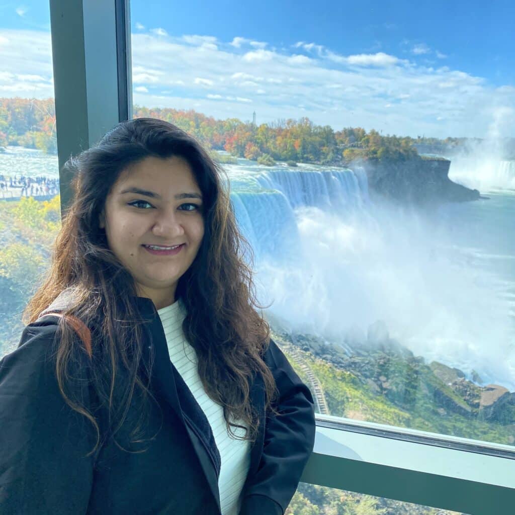 Himani Chokshi at Niagara falls