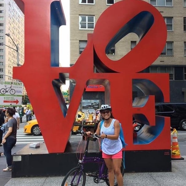 Jenniffer Ramirez in front of LOVE sculpture