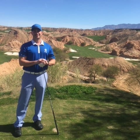 Jon Corti golfing