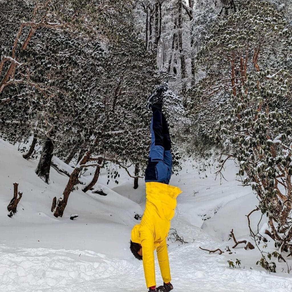 Nalla Kranthi Reddy handstand